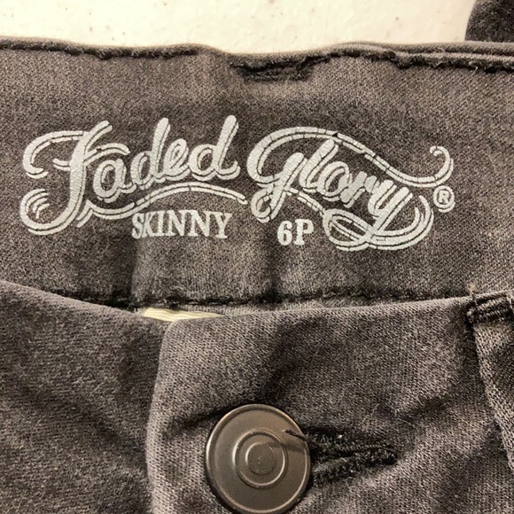 Faded Glory Skinny Jeans - Picture 3 of 4